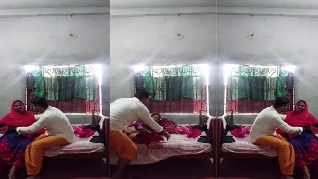 Neighbour 40 Year Bhabi Fucking Affair