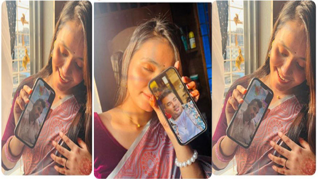 Horny GF Showing And Fingering