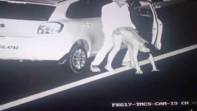 Businessman Wife Fucking Car Driver in Cctv on highway Update