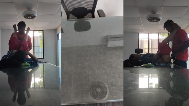 Mera Mard Dekh Lega Sahab Ye Kya Kar Rahe Ho – Office Sex