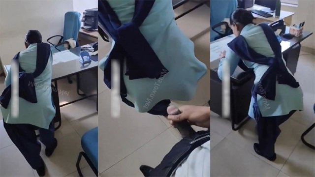 Flash Dick Infront Of Multiple – Girls In Public Leaked Mms Video